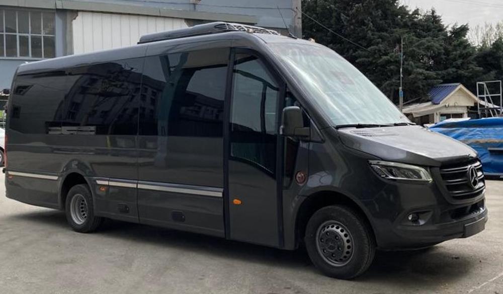 Mercedes PERSEO Furgone MERCEDES Sprinter Gran Turismo Luxury 7760mm. Diesel