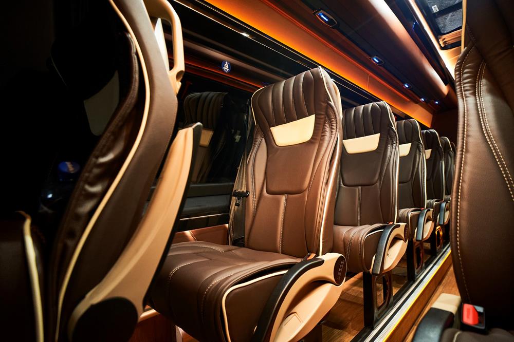 Mercedes PERSEO Furgone MERCEDES Sprinter Gran Turismo Luxury 7760mm. Diesel